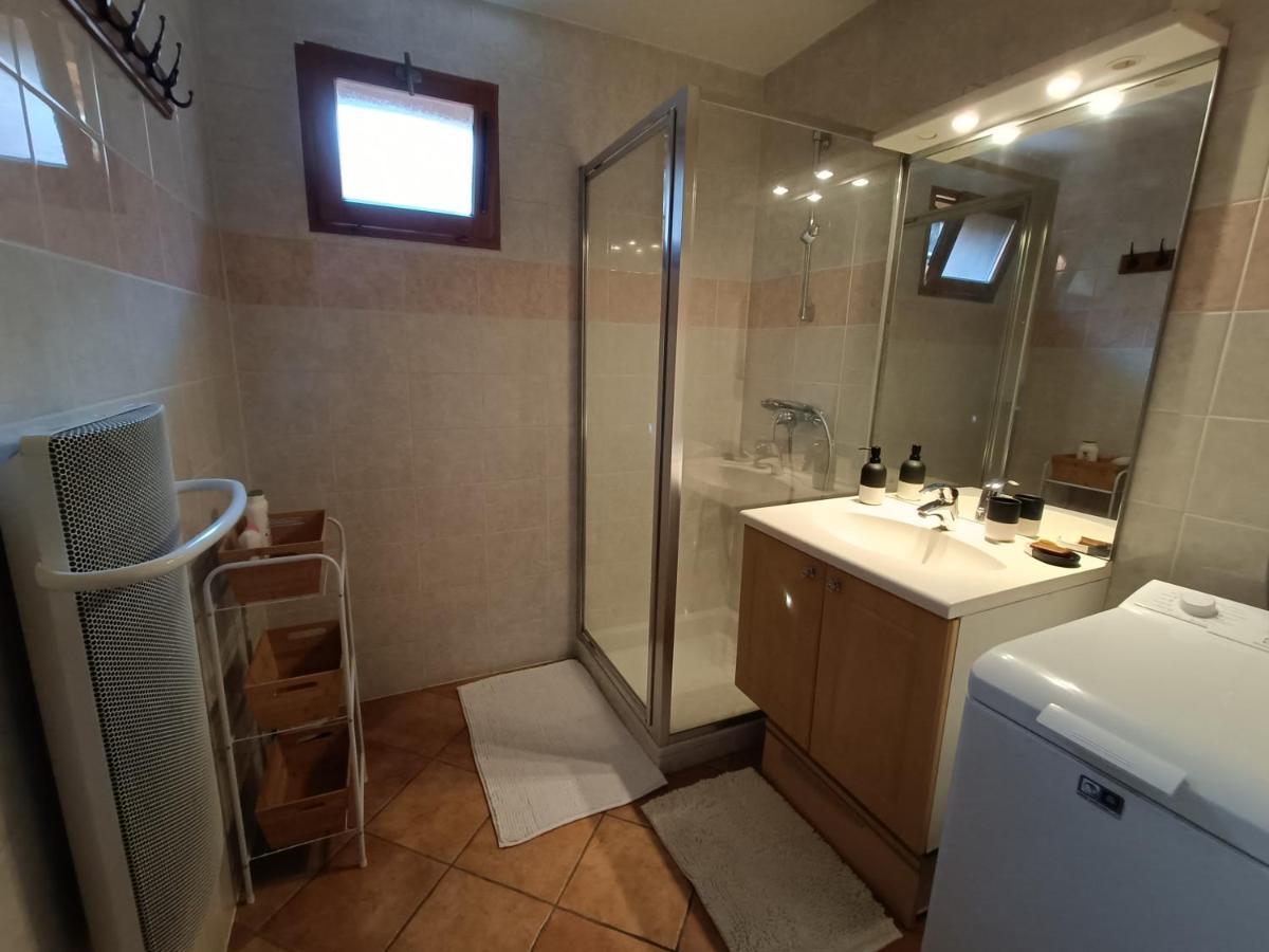 Avec Terrasse Et Parking Privé * Grand-Aigueblanche