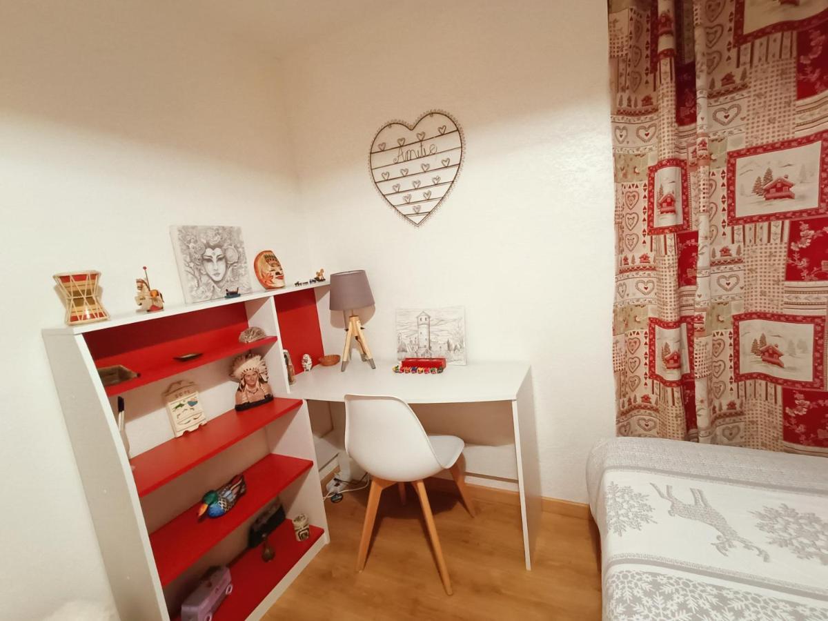 Appartement Avec Terrasse Et Parking Privé
